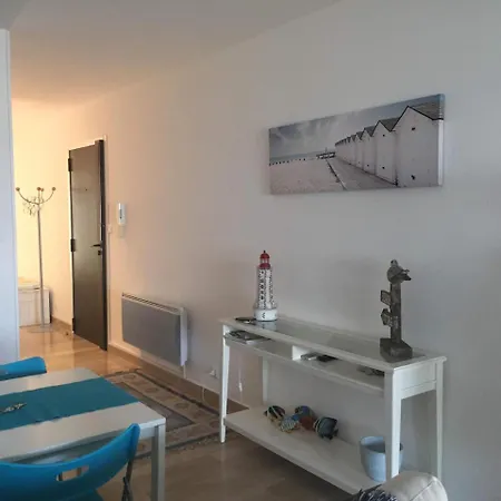 Espace 2000 Apartman *